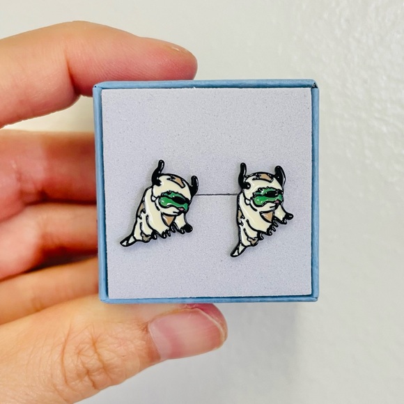Avatar the last Airbender earrings - Picture 3 of 6